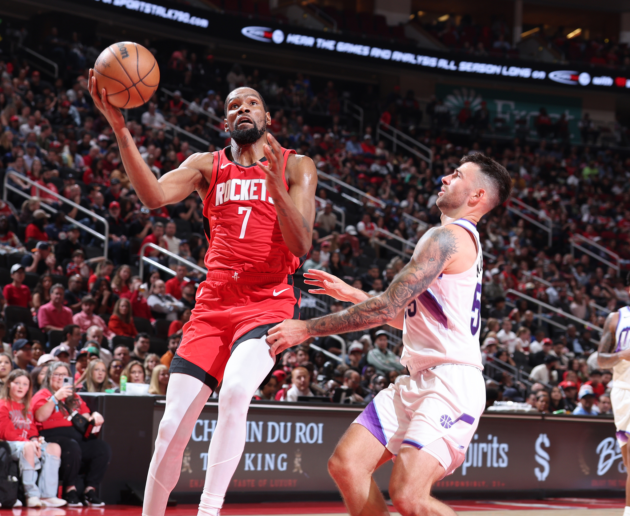 完美体育官网-杜兰特25+6科威27+11 火箭大胜爵士豪取五连胜